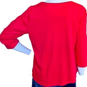 NOT AVAILABLE, SOLD Alfred Dunner Red Flower Top 33N